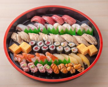 5.sushi.jpeg